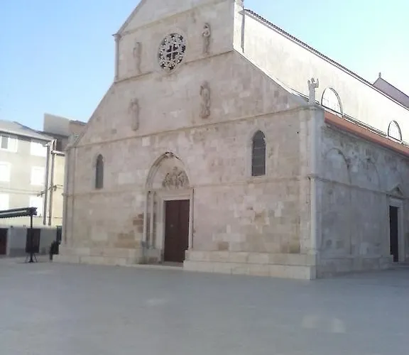 Magdalena * Pag Town